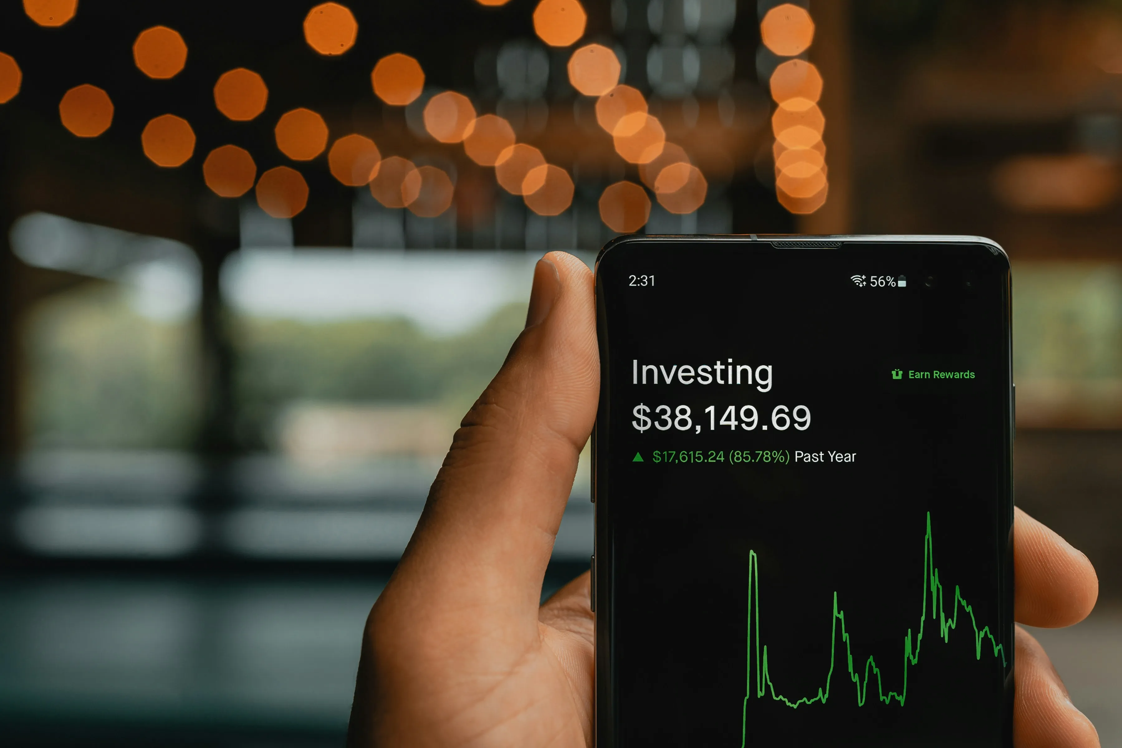 How to Invest in Real Estate for Maximum Returns